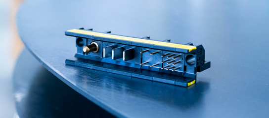 模块化 PCB 连接器